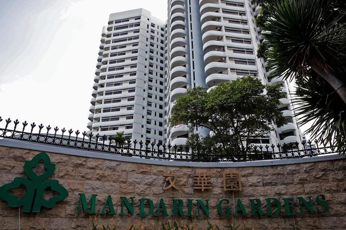 Mandarin Gardens En Bloc